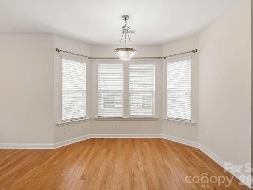 12421 Stumptown Road, Huntersville, NC 28078.  MLS# CAR4390787, YatesRealty ID 33465. Breakfast