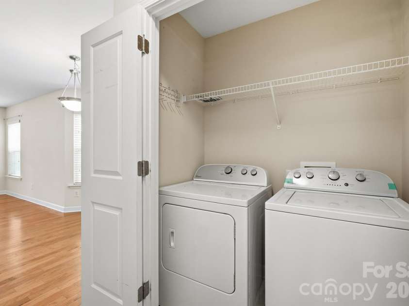 12421 Stumptown Road, Huntersville, NC 28078.  MLS# CAR4390787, YatesRealty ID 33465. Laundry Area