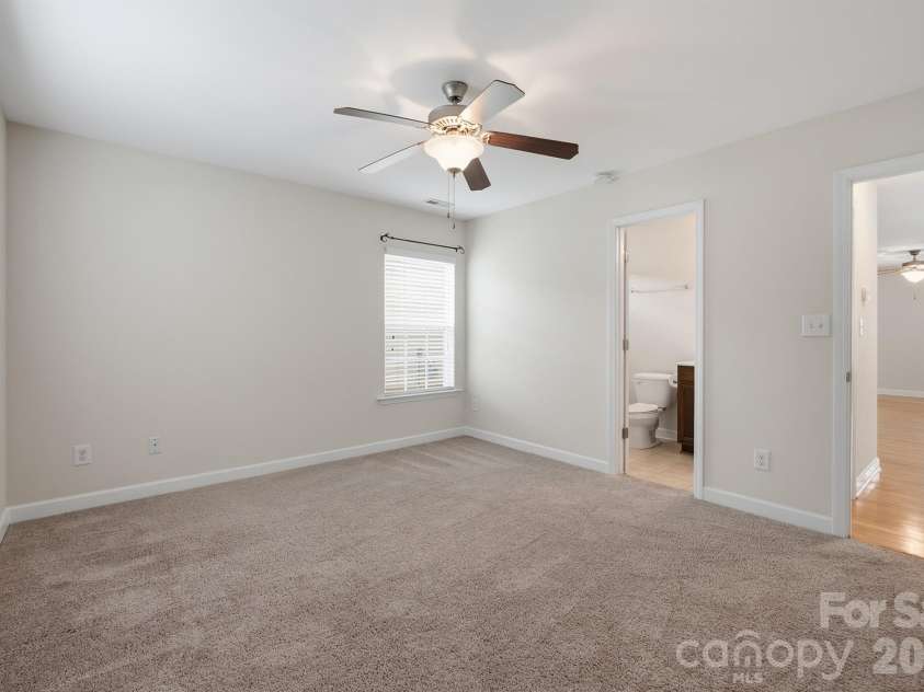 12421 Stumptown Road, Huntersville, NC 28078.  MLS# CAR4390787, YatesRealty ID 33465. Main Level Room