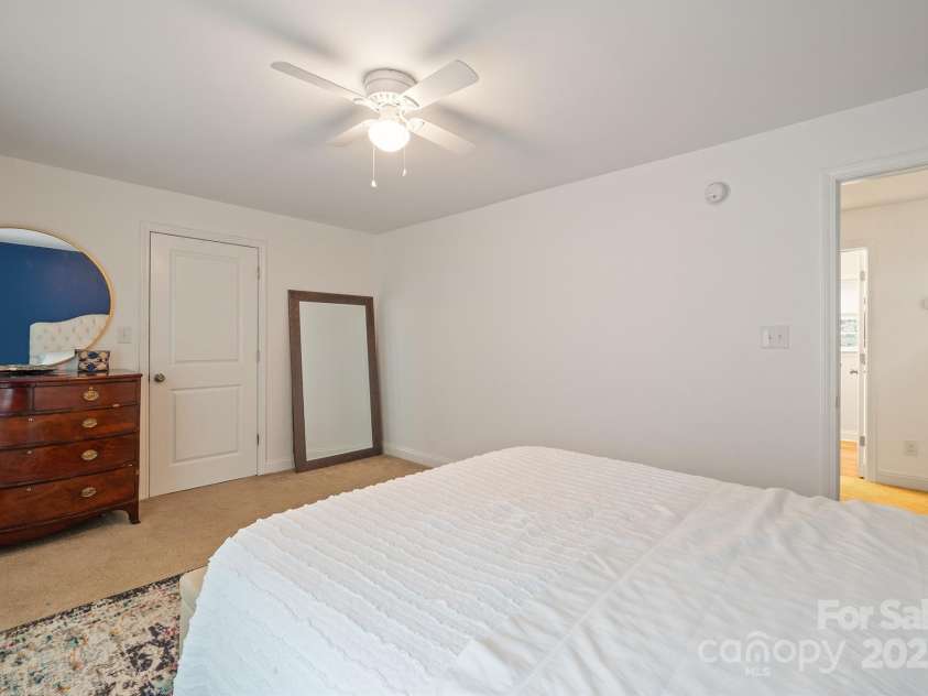 949 Evergreen Lane, Rock Hill, SC 29730.  MLS# CAR4291415, YatesRealty ID 33465. 