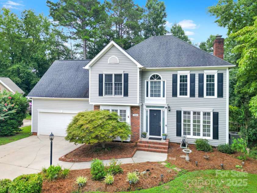 1904 Steeplechase Drive, Rock Hill, SC 29732.  MLS# CAR4289173, YatesRealty ID 33467. 