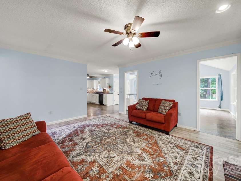 1904 Steeplechase Drive, Rock Hill, SC 29732.  MLS# CAR4289173, YatesRealty ID 33467. 