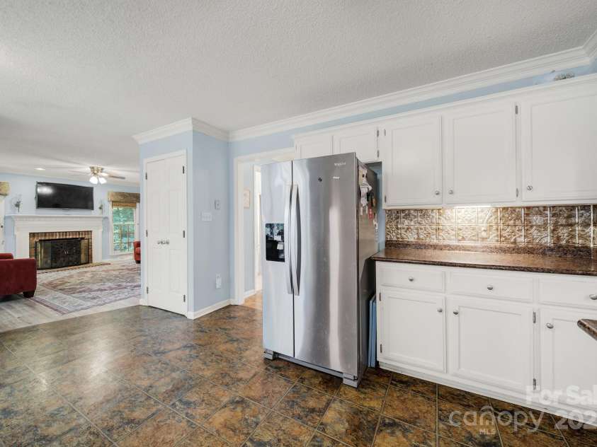 1904 Steeplechase Drive, Rock Hill, SC 29732.  MLS# CAR4289173, YatesRealty ID 33467. 