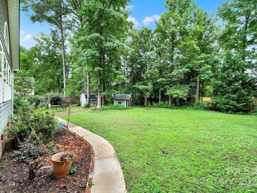 1904 Steeplechase Drive, Rock Hill, SC 29732.  MLS# CAR4289173, YatesRealty ID 33467. 