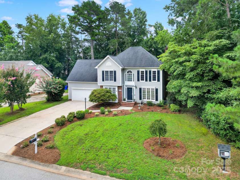 1904 Steeplechase Drive, Rock Hill, SC 29732.  MLS# CAR4289173, YatesRealty ID 33467. 