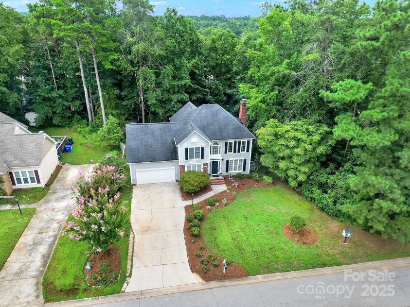 1904 Steeplechase Drive, Rock Hill, SC 29732.  MLS# CAR4289173, YatesRealty ID 33467. 