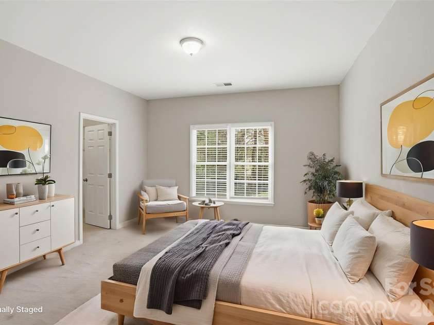 15733 Berryfield Street, Huntersville, NC 28078.  MLS# CAR4359638, YatesRealty ID 33468. Virtually Staged