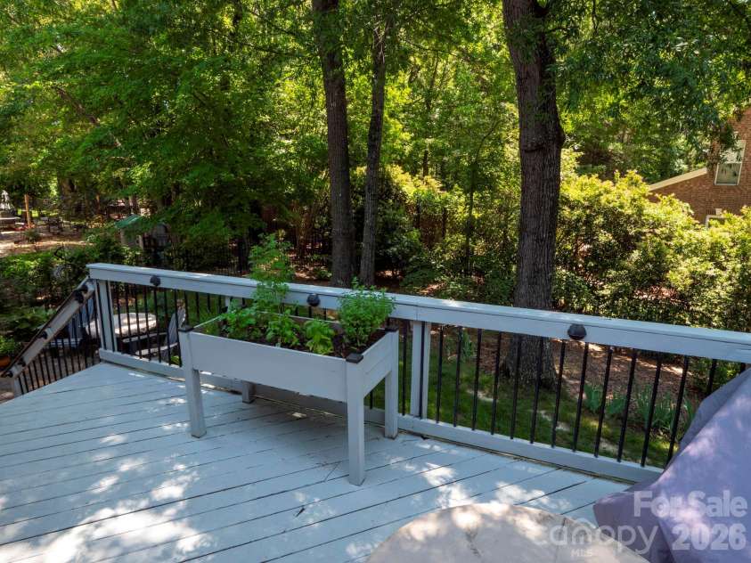 1000 Irish Moss Lane, Matthews, NC 28104.  MLS# CAR4383943, YatesRealty ID 33469. 