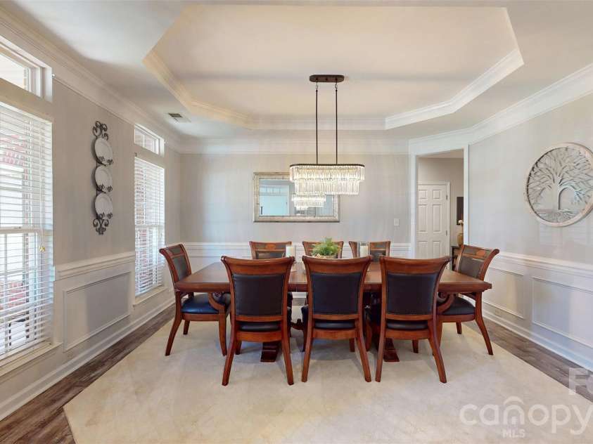1000 Irish Moss Lane, Matthews, NC 28104.  MLS# CAR4383943, YatesRealty ID 33469. Dining Room