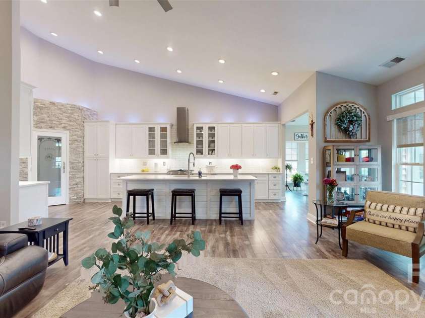 1000 Irish Moss Lane, Matthews, NC 28104.  MLS# CAR4383943, YatesRealty ID 33469. View from great room to kitchen