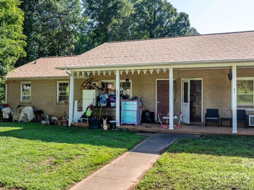 805 Old Nc 18 Highway, Morganton, NC 28655.  MLS# CAR4294667, YatesRealty ID 33469. 