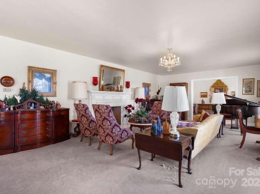 101 Country Club Drive, Morganton, NC 28655.  MLS# CAR4226640, YatesRealty ID 3347. 