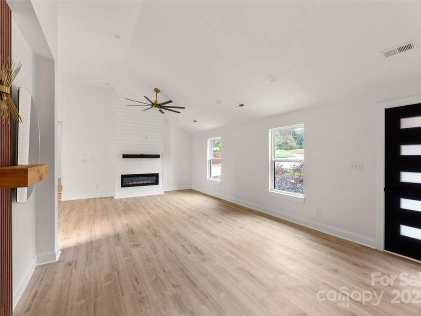 3021 Whitson Road, Gastonia, NC 28054.  MLS# CAR4328562, YatesRealty ID 3347. 