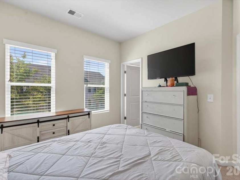 117 Island Village Drive, Mount Holly, NC 28120.  MLS# CAR4380784, YatesRealty ID 33470. 