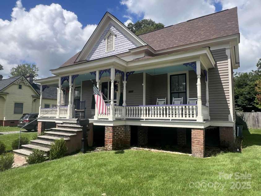 131 Confederate Avenue, Rock Hill, SC 29730.  MLS# CAR4292811, YatesRealty ID 33471. 
