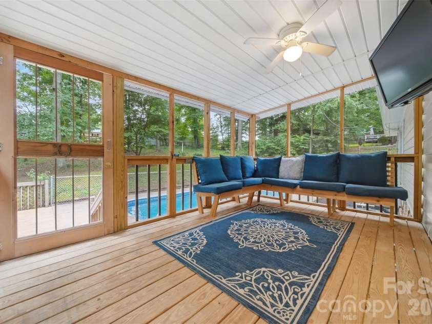 408 Birch Circle Drive, Hudson, NC 28638.  MLS# CAR4392790, YatesRealty ID 33472. 