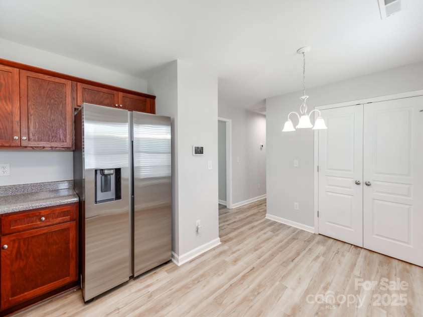 15 Wright Street, Rock Hill, SC 29730.  MLS# CAR4245492, YatesRealty ID 33473. 