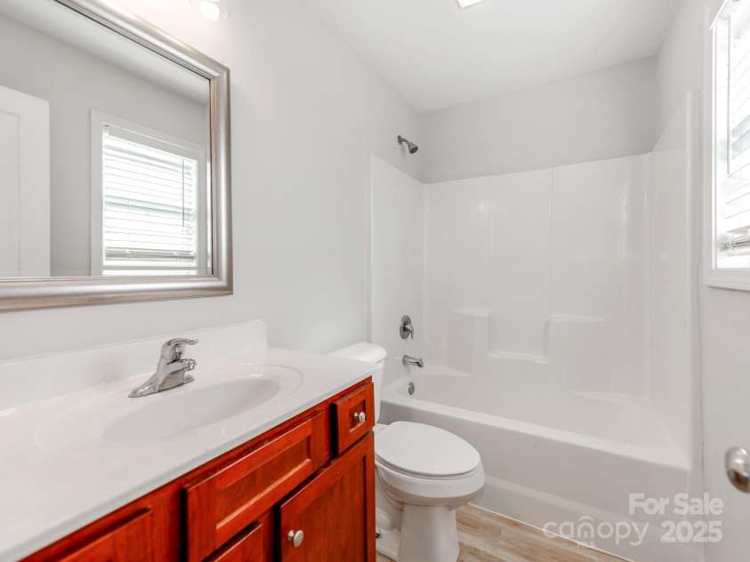 15 Wright Street, Rock Hill, SC 29730.  MLS# CAR4245492, YatesRealty ID 33473. 