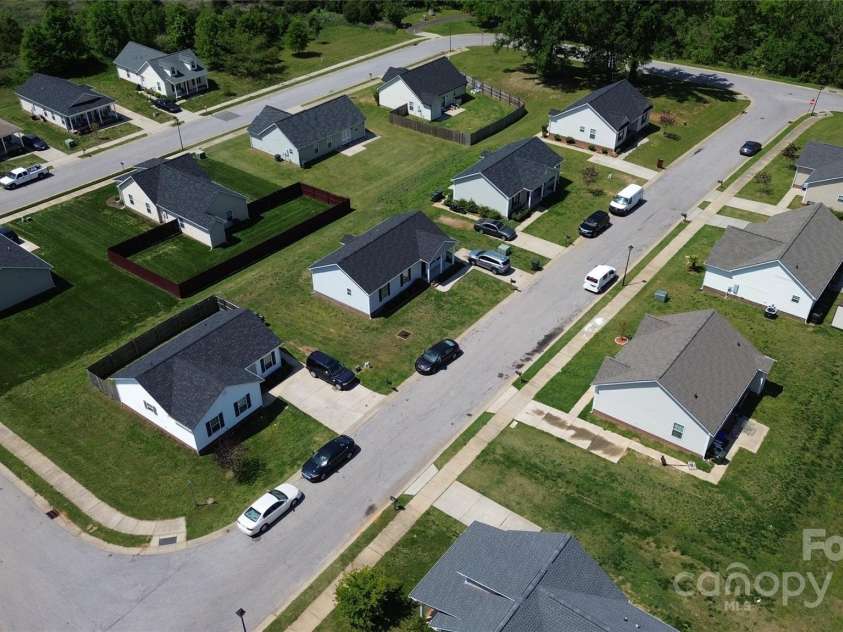 15 Wright Street, Rock Hill, SC 29730.  MLS# CAR4245492, YatesRealty ID 33473. 