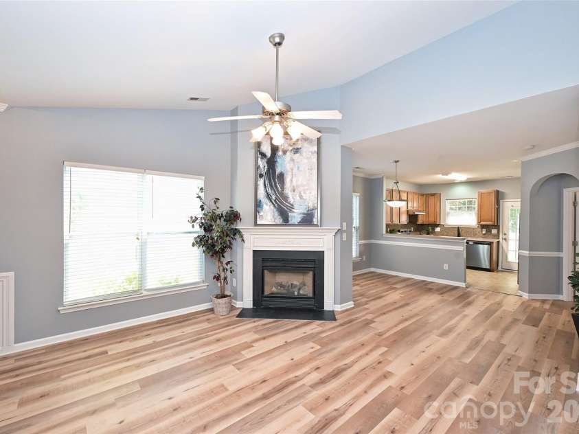 1549 Hammond Drive, Matthews, NC 28104.  MLS# CAR4395649, YatesRealty ID 33473. 