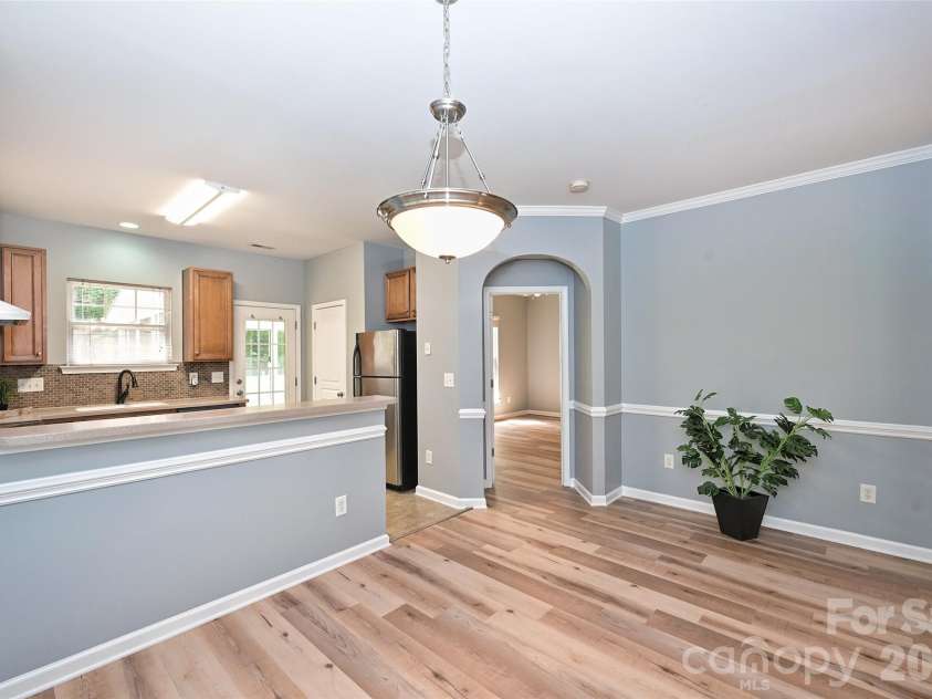 1549 Hammond Drive, Matthews, NC 28104.  MLS# CAR4395649, YatesRealty ID 33473. 