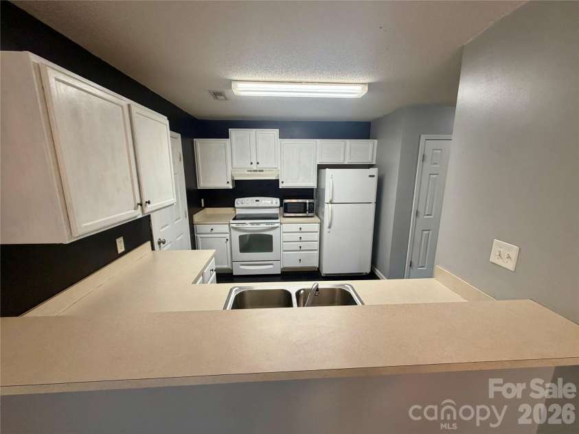 7126 Windsong Way, Wingate, NC 28174.  MLS# CAR4398067, YatesRealty ID 33474. 