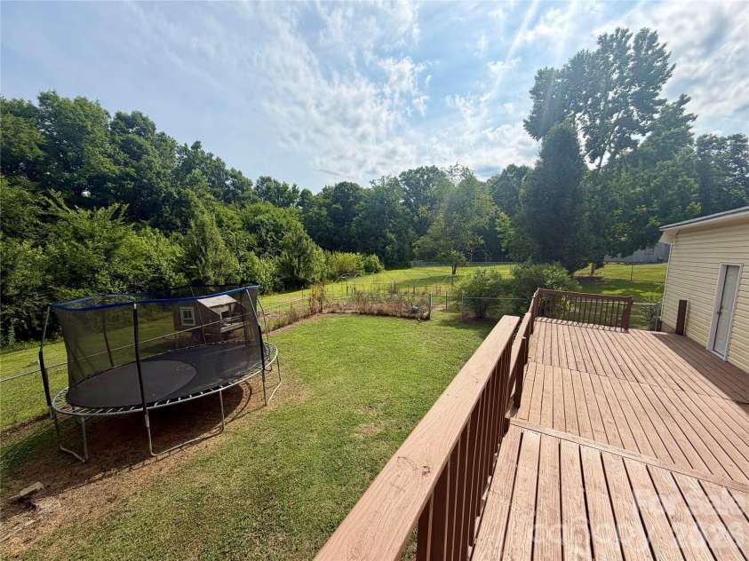 7126 Windsong Way, Wingate, NC 28174.  MLS# CAR4398067, YatesRealty ID 33474. 