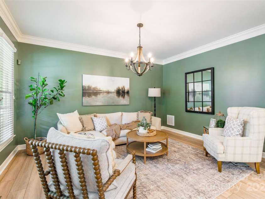 10009 Devonshire Drive, Huntersville, NC 28078.  MLS# CAR4292222, YatesRealty ID 33475. Living Room/Office
