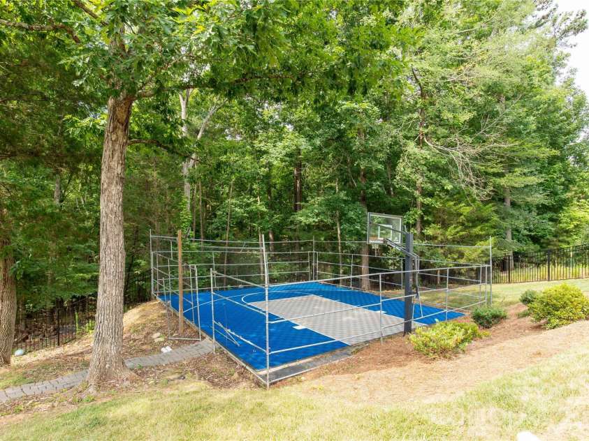 378 Squirrel Lane, Clover, SC 29710.  MLS# CAR4397579, YatesRealty ID 33475. 