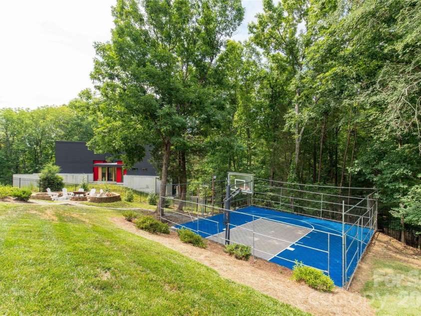 378 Squirrel Lane, Clover, SC 29710.  MLS# CAR4397579, YatesRealty ID 33475. 