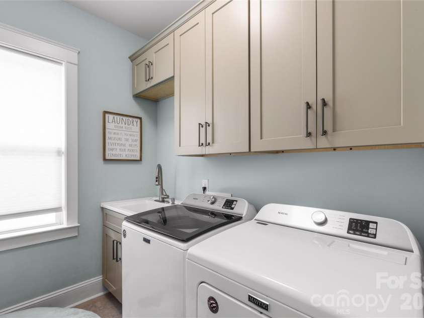 378 Squirrel Lane, Clover, SC 29710.  MLS# CAR4397579, YatesRealty ID 33475. 