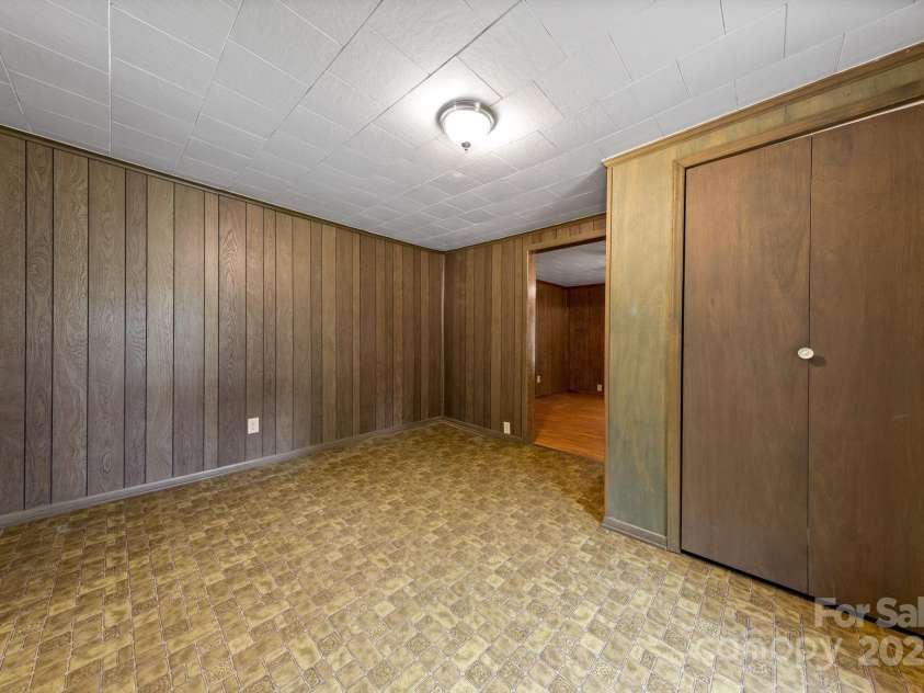 302 Margarette Avenue, Belmont, NC 28012.  MLS# CAR4291779, YatesRealty ID 33476. 