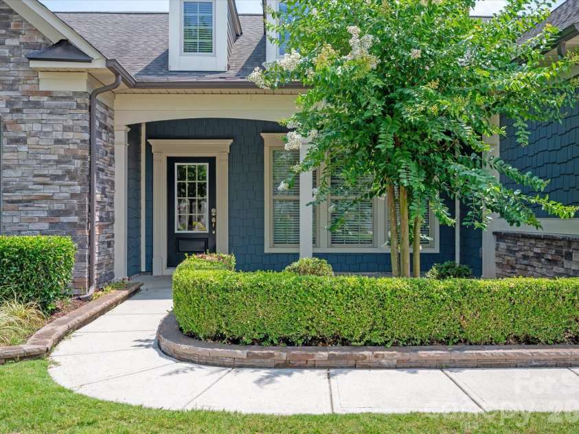 322 Burr Court, Fort Mill, SC 29715.  MLS# CAR4395959, YatesRealty ID 33476. 