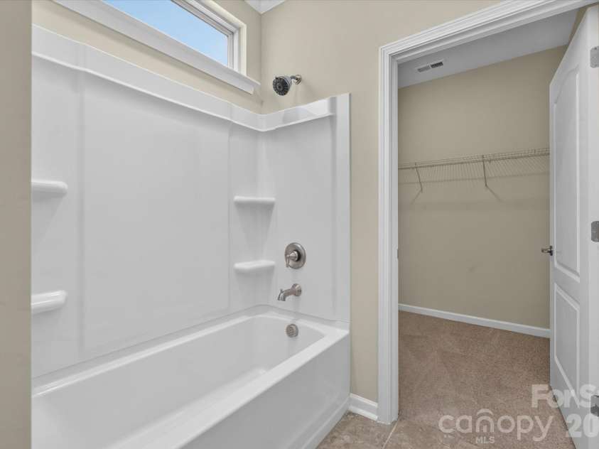 322 Burr Court, Fort Mill, SC 29715.  MLS# CAR4395959, YatesRealty ID 33476. 