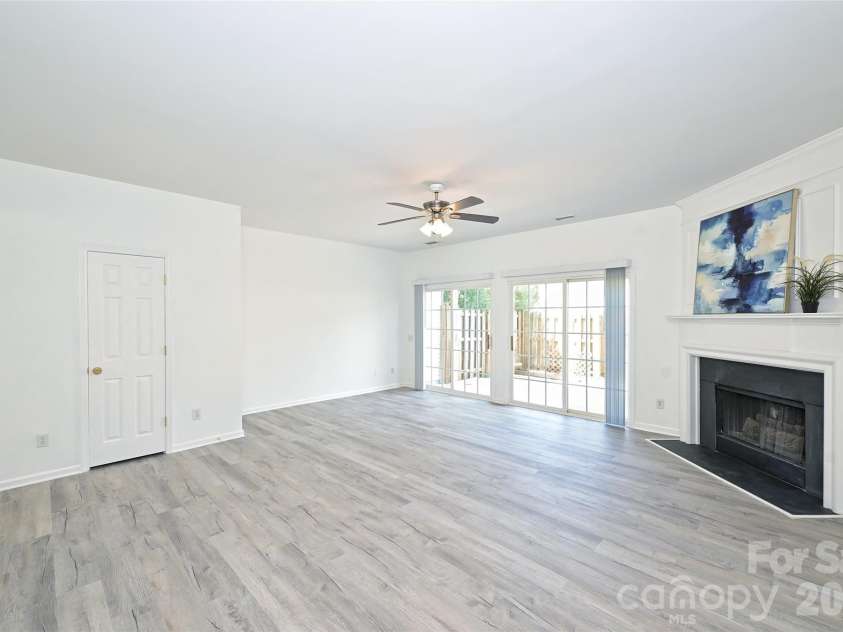 3160 Mannington Drive, Charlotte, NC 28270.  MLS# CAR4397935, YatesRealty ID 33477. 