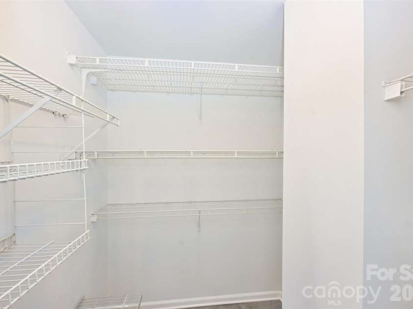 3160 Mannington Drive, Charlotte, NC 28270.  MLS# CAR4397935, YatesRealty ID 33477. 