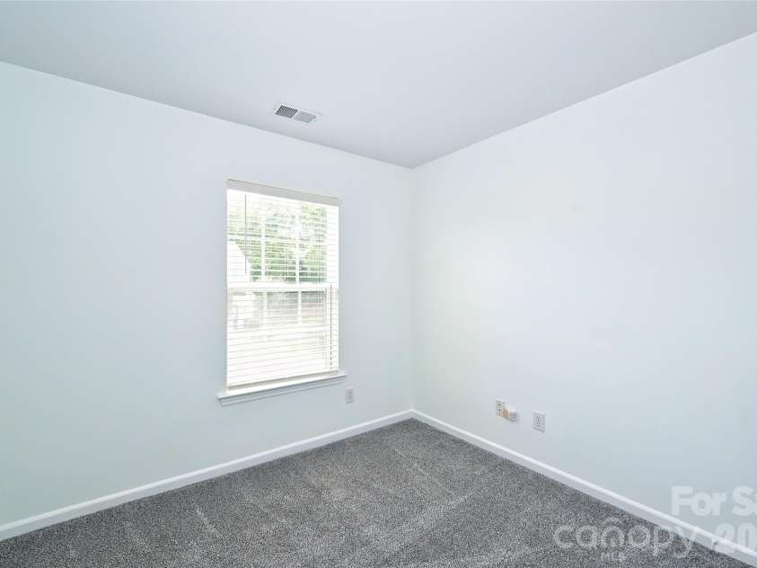 3160 Mannington Drive, Charlotte, NC 28270.  MLS# CAR4397935, YatesRealty ID 33477. 