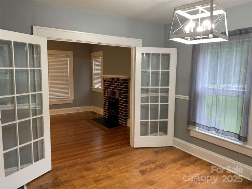 2123 Shipp Avenue, Newton, NC 28658.  MLS# CAR4290980, YatesRealty ID 33479. 