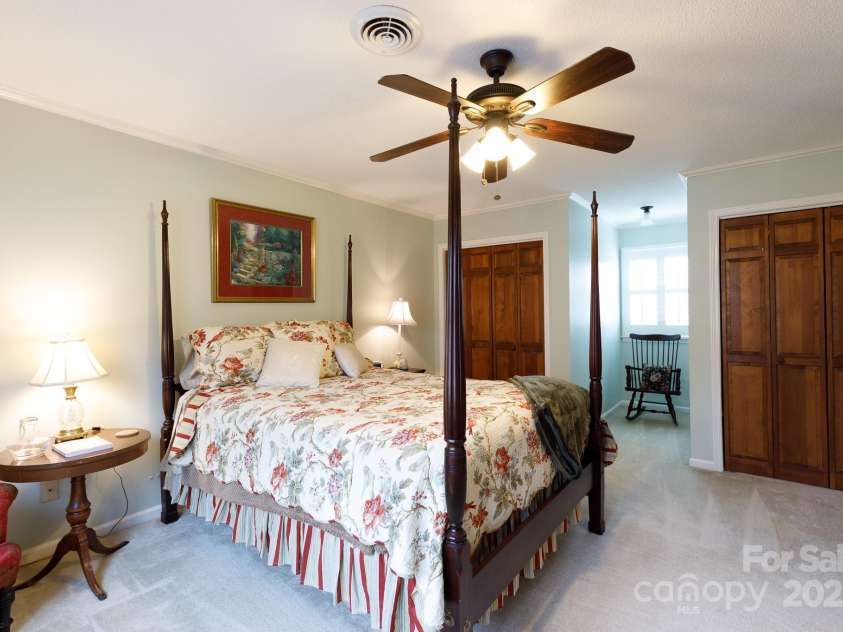 2622 Oakhurst Drive, Rock Hill, SC 29730.  MLS# CAR4234019, YatesRealty ID 3348. 
