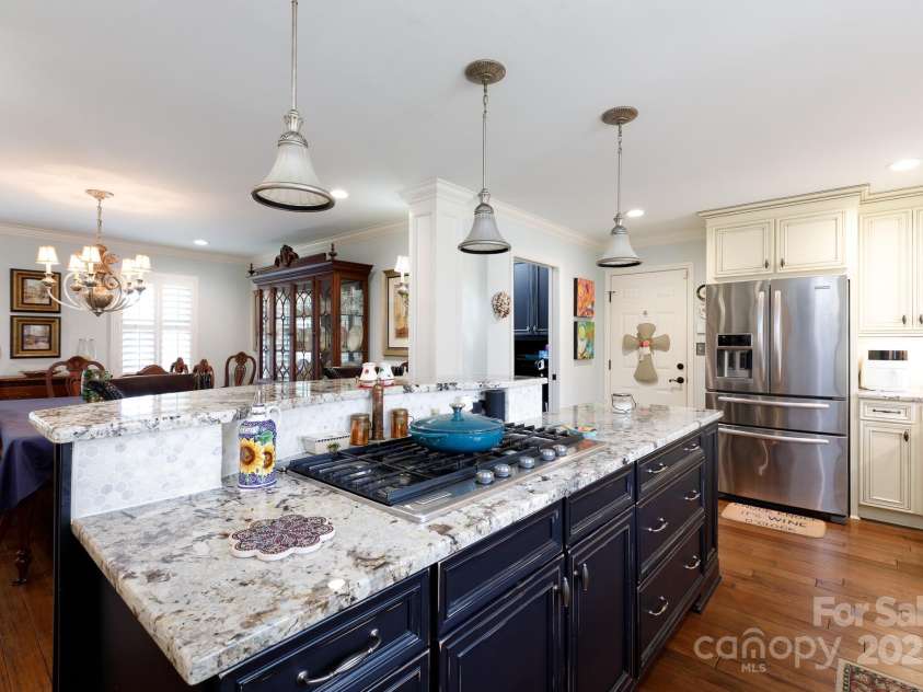 2622 Oakhurst Drive, Rock Hill, SC 29730.  MLS# CAR4234019, YatesRealty ID 3348. 