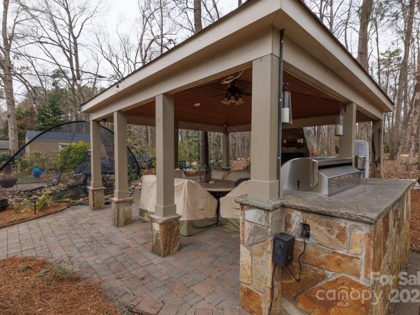 2622 Oakhurst Drive, Rock Hill, SC 29730.  MLS# CAR4234019, YatesRealty ID 3348. 