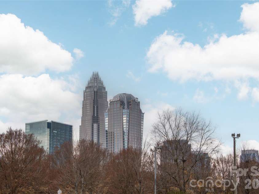 841 Seigle Point Drive, Charlotte, NC 28204.  MLS# CAR4336852, YatesRealty ID 3348. 