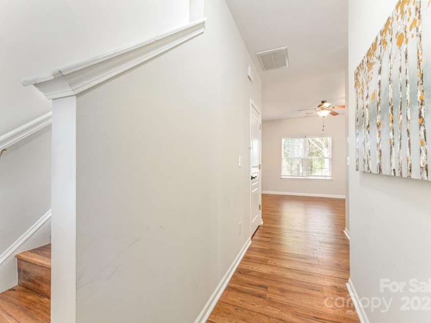 11516 Heritage Green Drive, Cornelius, NC 28031.  MLS# CAR4289684, YatesRealty ID 33480. Welcome Home