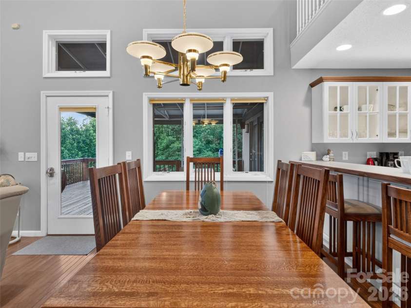 435 Allen Mountain Lane, Spruce Pine, NC 28777.  MLS# CAR4398240, YatesRealty ID 33481. 