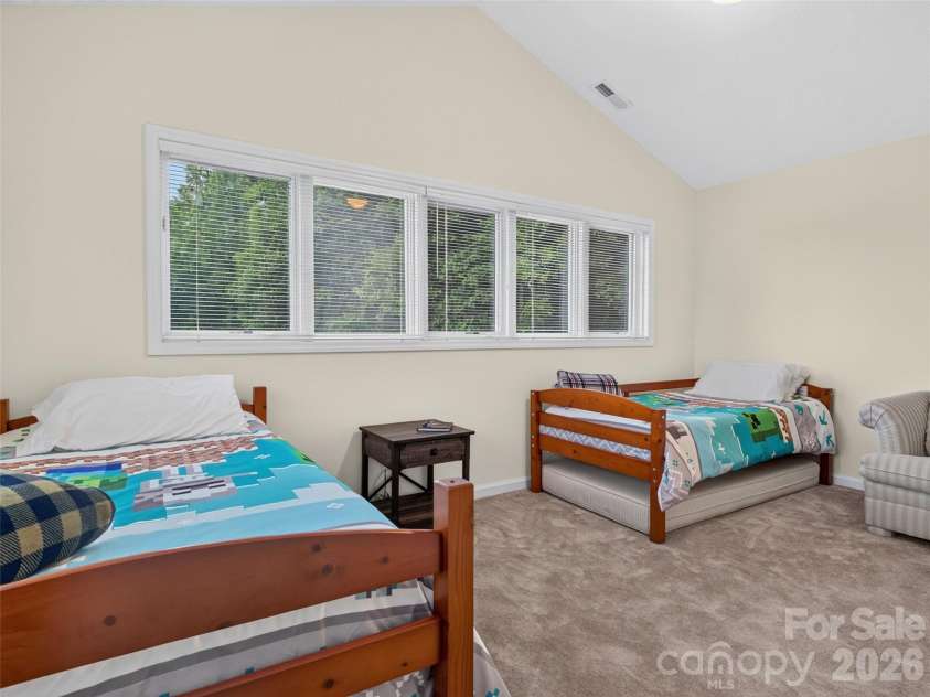435 Allen Mountain Lane, Spruce Pine, NC 28777.  MLS# CAR4398240, YatesRealty ID 33481. 