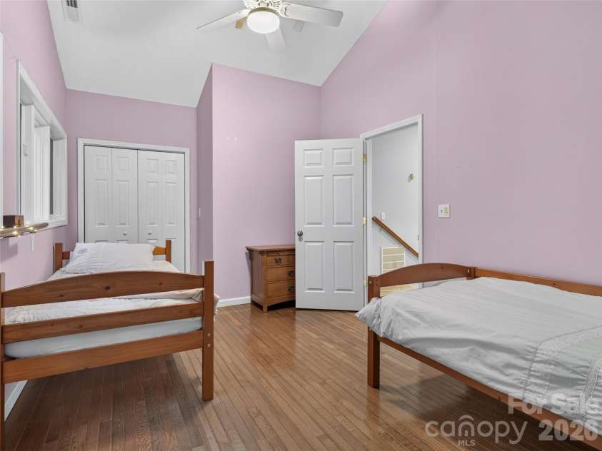 435 Allen Mountain Lane, Spruce Pine, NC 28777.  MLS# CAR4398240, YatesRealty ID 33481. 