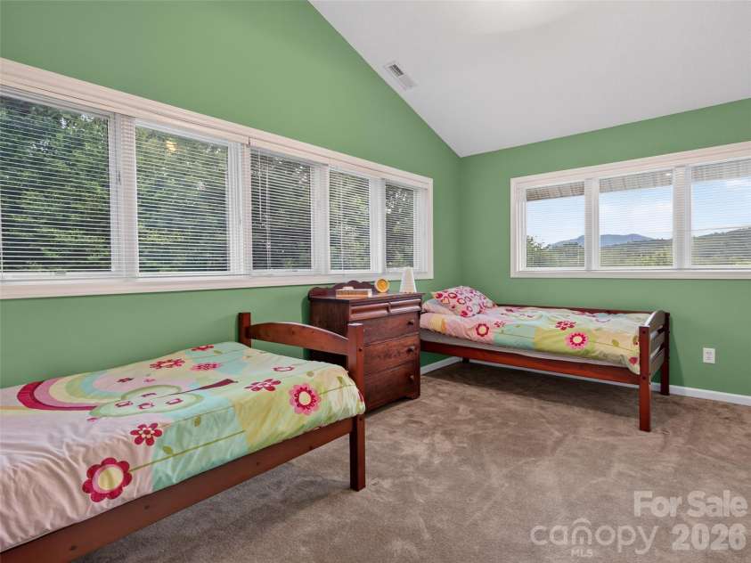 435 Allen Mountain Lane, Spruce Pine, NC 28777.  MLS# CAR4398240, YatesRealty ID 33481. 