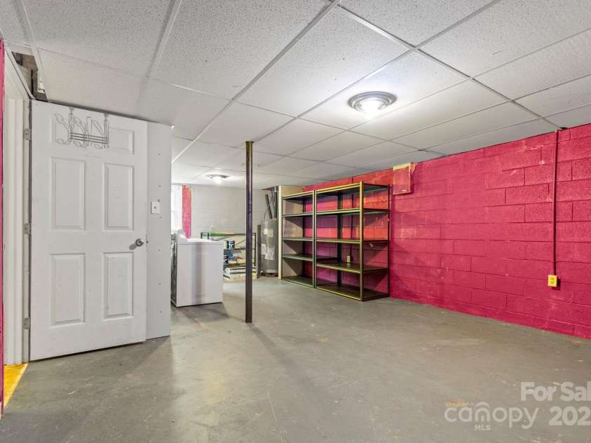 79 Isenhour Park Road Extension, Taylorsville, NC 28681.  MLS# CAR4293872, YatesRealty ID 33481. 