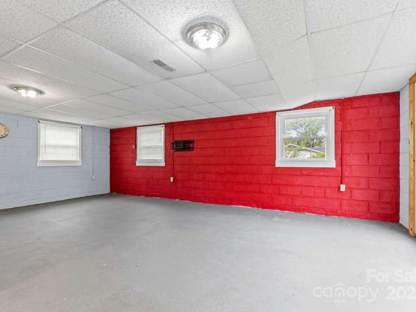 79 Isenhour Park Road Extension, Taylorsville, NC 28681.  MLS# CAR4293872, YatesRealty ID 33481. 