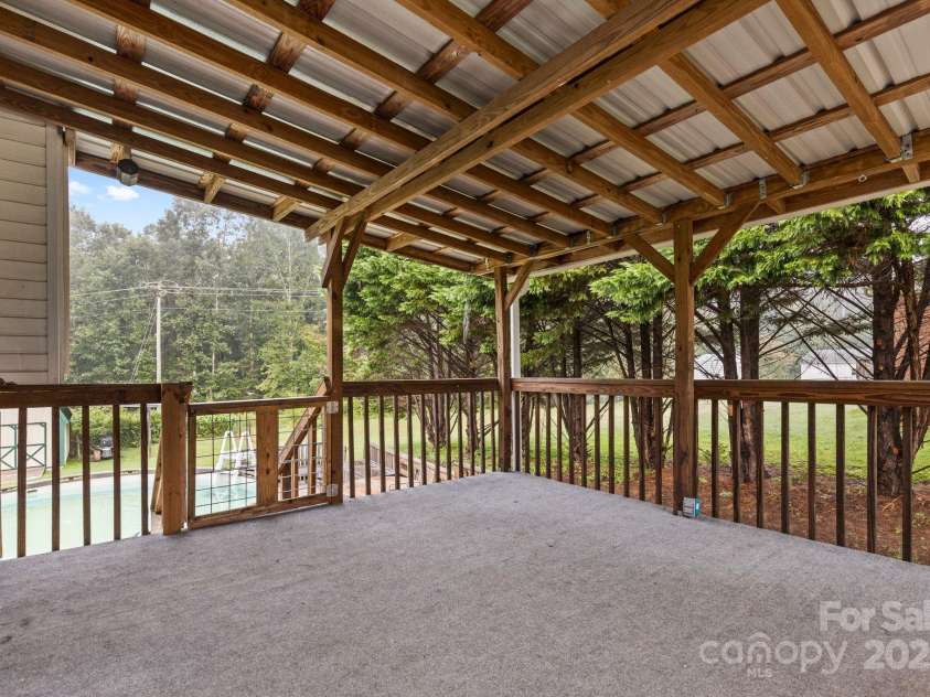 79 Isenhour Park Road Extension, Taylorsville, NC 28681.  MLS# CAR4293872, YatesRealty ID 33481. 